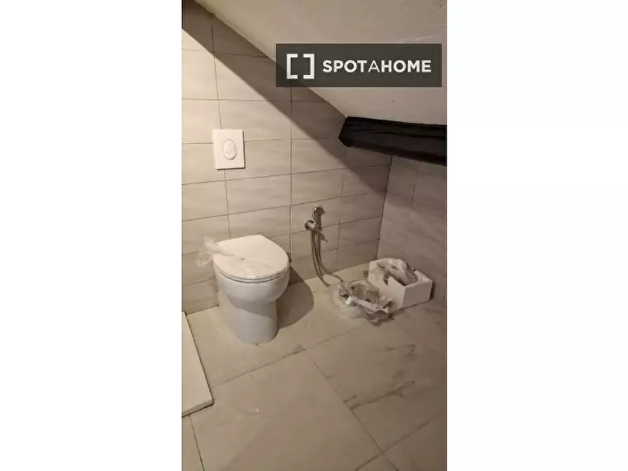 Immagine 13 di Appartamento in affitto  in Via Pietro Crespi a Milano