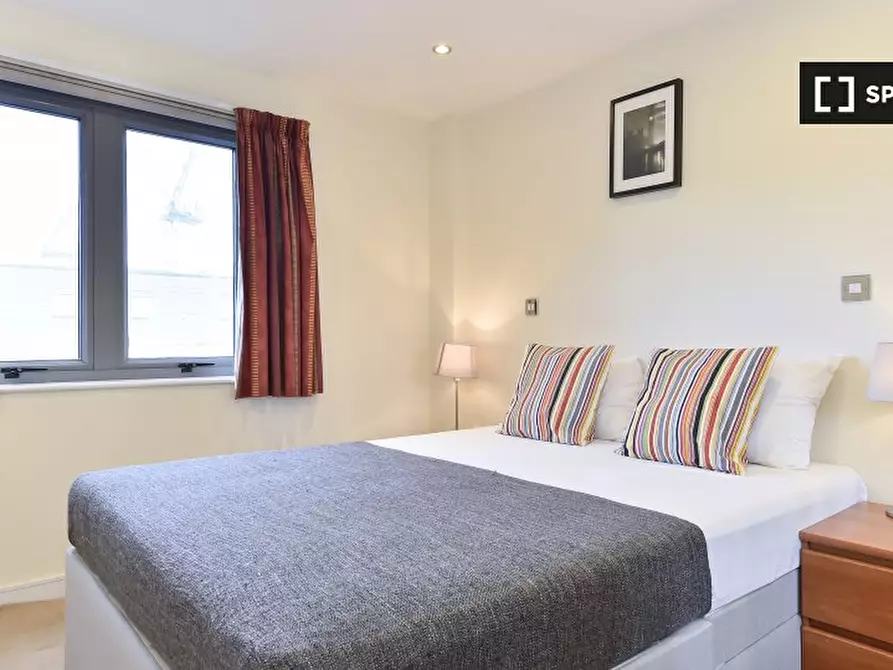 Immagine 8 di Appartamento in affitto  in Steward St a Poplar