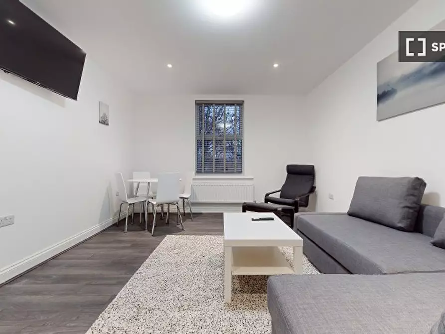 Immagine 2 di Appartamento in affitto  in Blenheim Gardens a Brent