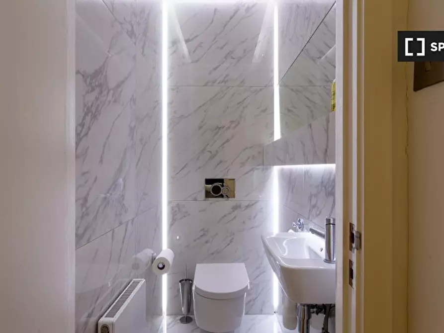Immagine 17 di Appartamento in affitto  in Pembroke Mews a Kensington