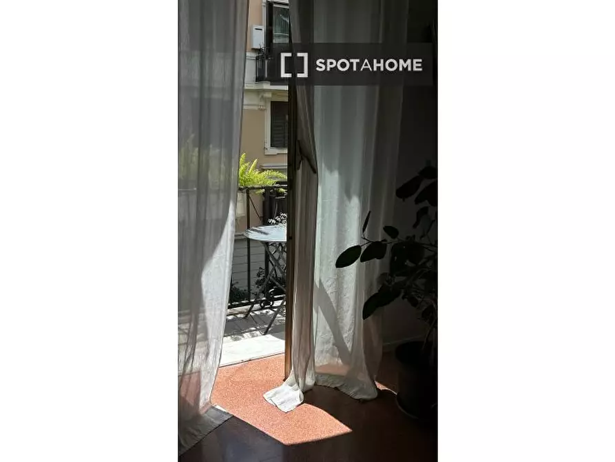 Immagine 5 di Appartamento in affitto  in Via Ettore Rolli a Roma