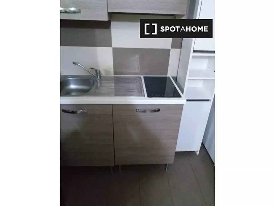 Immagine 5 di Ufficio in affitto  in Via Alessandro Stoppato a Bologna