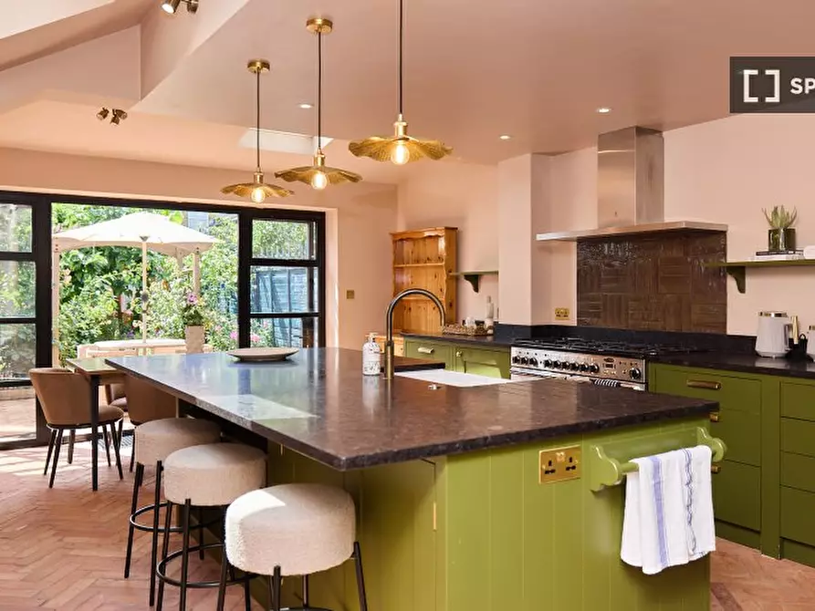 Immagine 1 di Appartamento in affitto  in Naylor Road a Camberwell