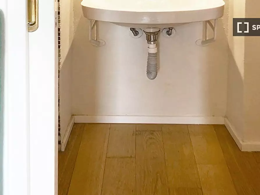 Immagine 4 di Ufficio in affitto  in Via Arena a Milano