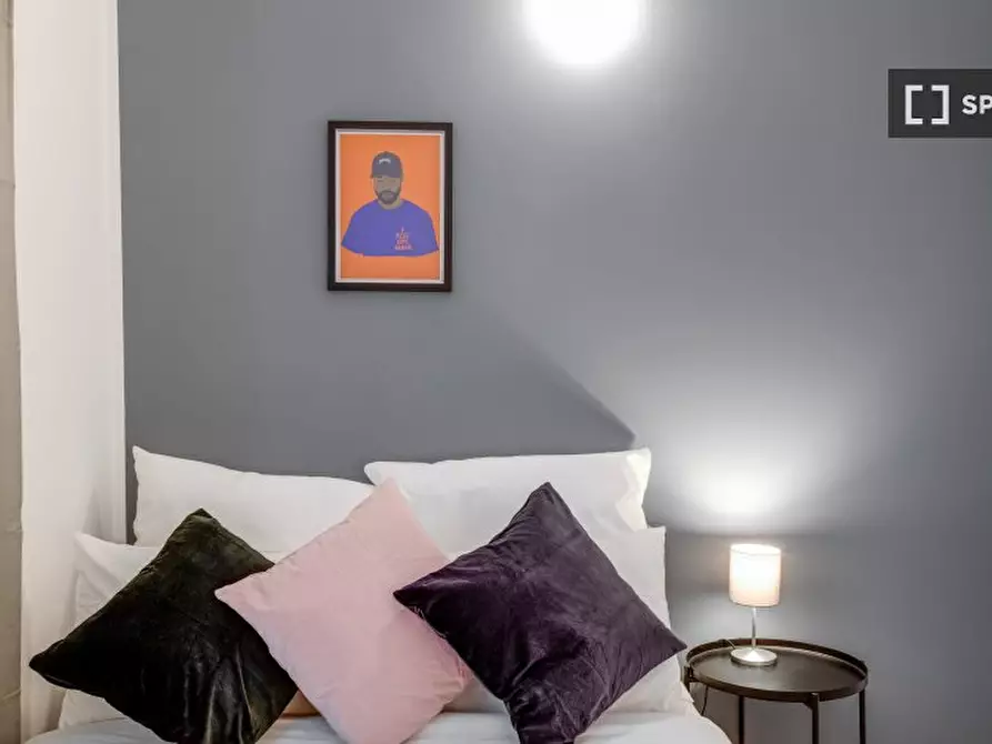 Immagine 2 di Camera condivisa in affitto  in Via dei Giardini a Milano