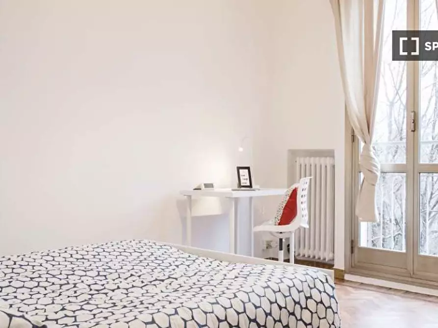 Immagine 4 di Camera condivisa in affitto  in Via delle Belle Arti a Bologna