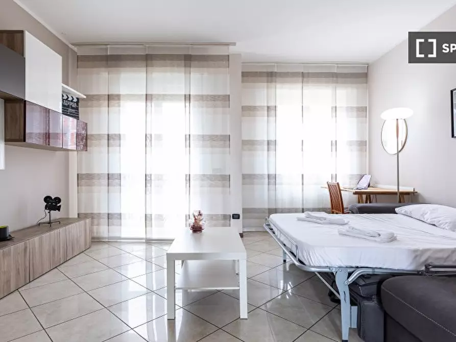 Immagine 9 di Appartamento in affitto  in Via della Capinera a Milano