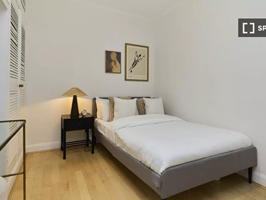 Immagine 11 di Appartamento in affitto  in Albion St a Paddington