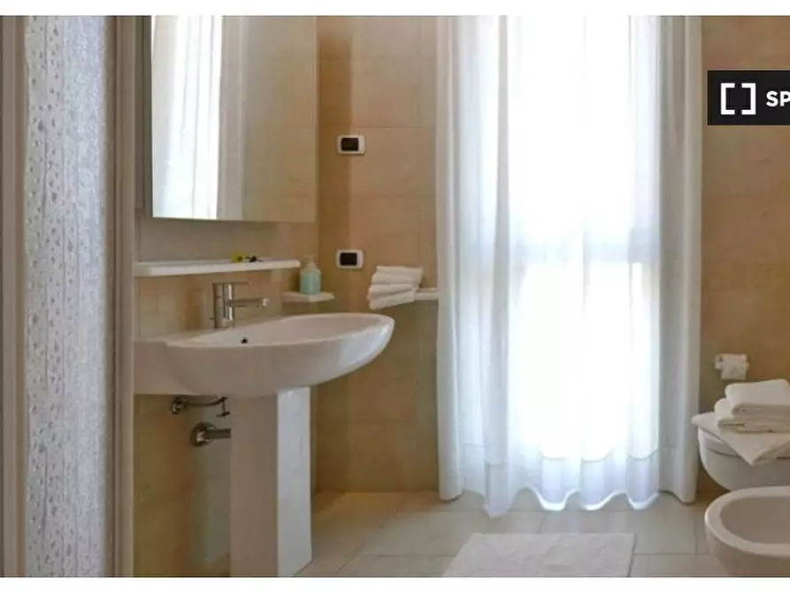 Immagine 8 di Appartamento in affitto  in Via Ercole Oldofredi, 20124 Milano MI, Italy a Milano