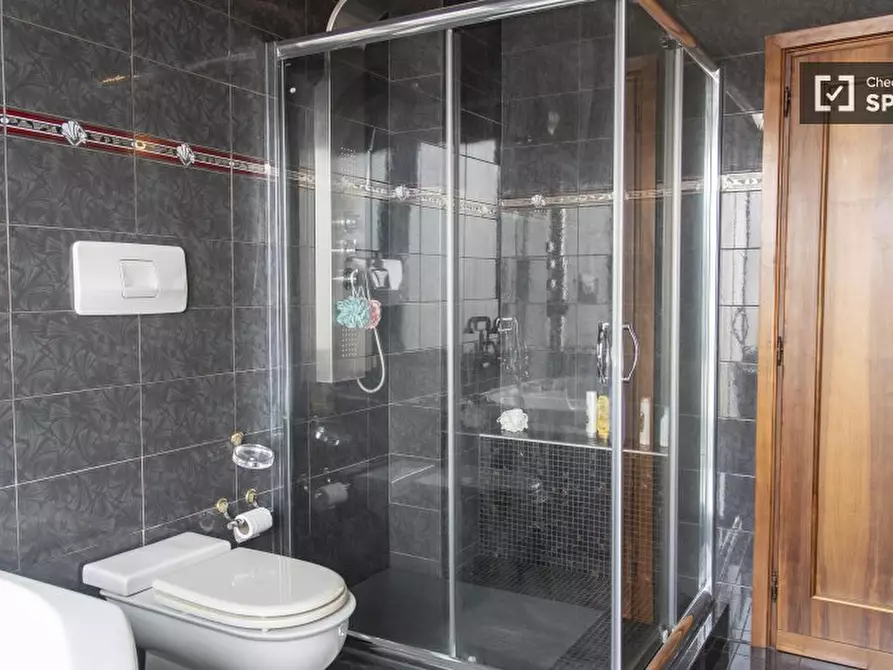 Immagine 13 di Appartamento in affitto  in Via Monte Selva a Roma