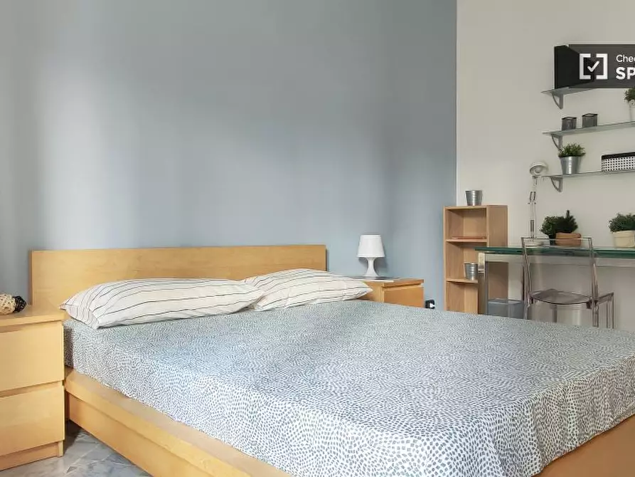 Immagine 9 di Camera condivisa in affitto  in Via Breno a Milano