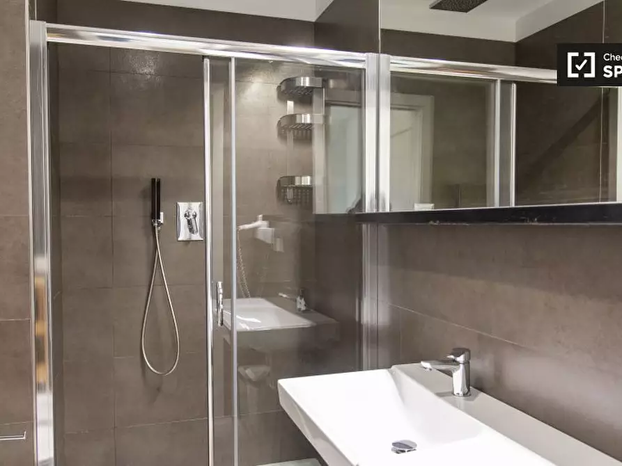 Immagine 9 di Appartamento in affitto  in Via di Acqua Bullicante a Roma