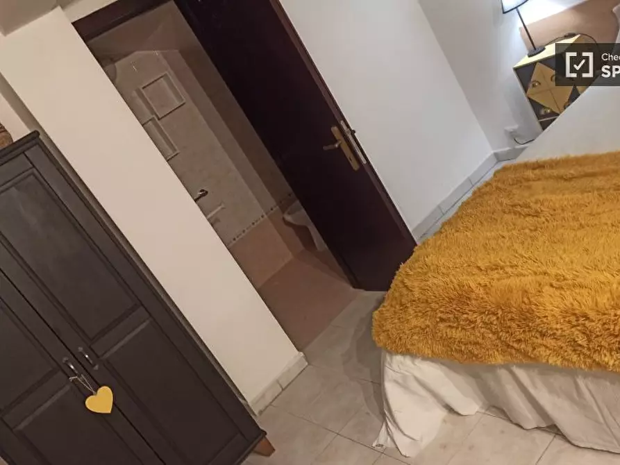 Immagine 5 di Camera condivisa in affitto  in Via Fraconalto a Roma