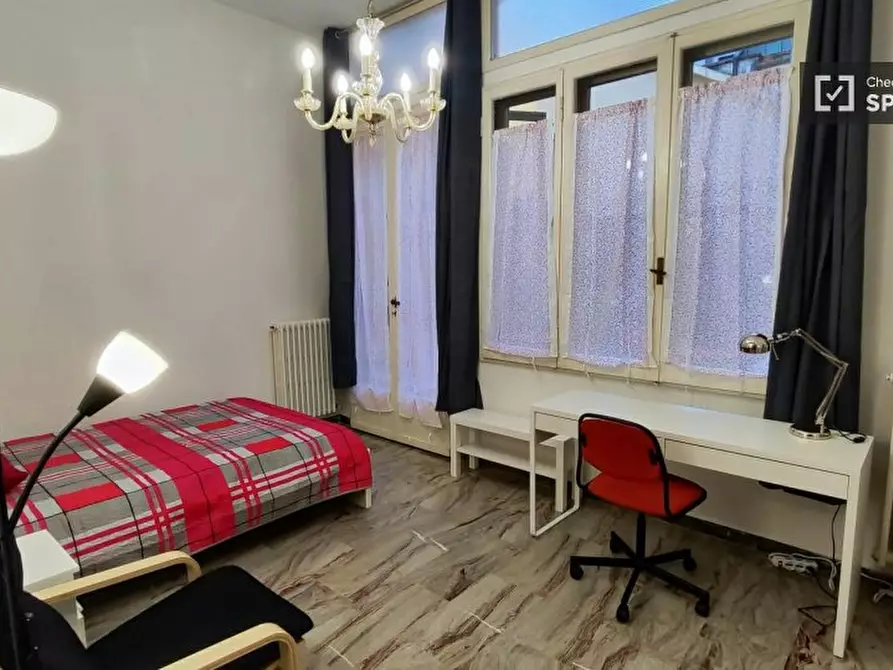 Immagine 5 di Camera condivisa in affitto  in Via della Colonna a Firenze