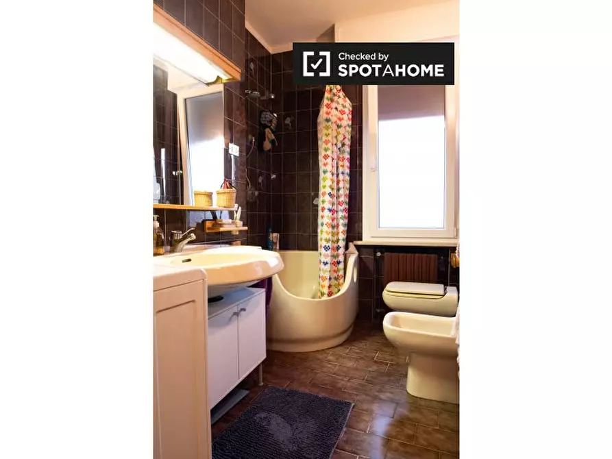 Immagine 18 di Camera condivisa in affitto  in Via Sant'Isaia, 40123 Bologna BO, Italy a Bologna