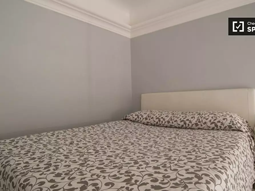 Immagine 15 di Appartamento in affitto  in Via Conte Verde, 00185 Roma RM, Italy a Roma