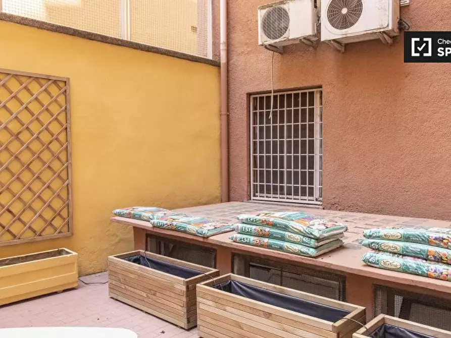 Immagine 10 di Appartamento in affitto  in Viale delle Medaglie d'Oro a Roma