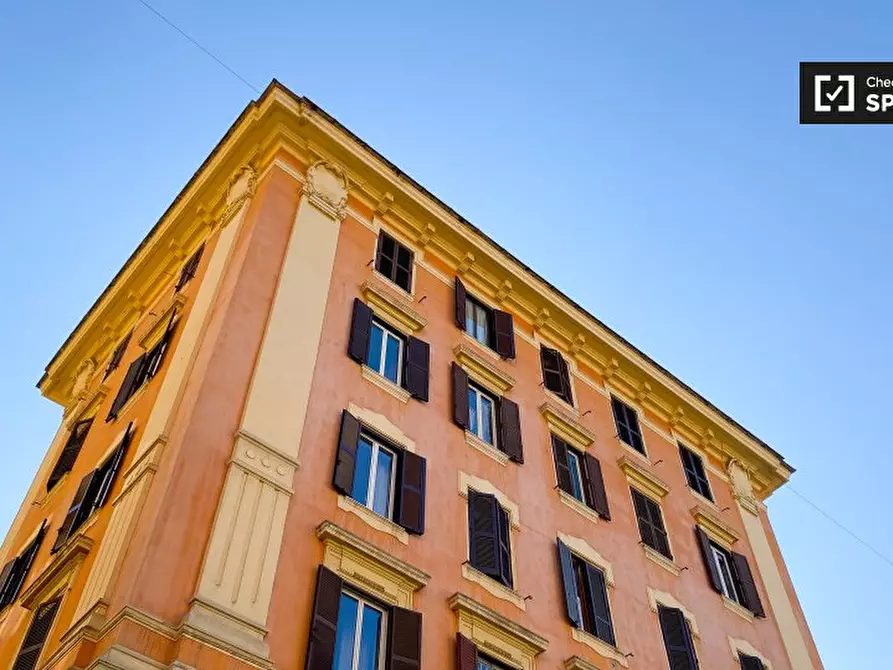 Immagine 17 di Appartamento in affitto  in Via dei Ramni a Roma