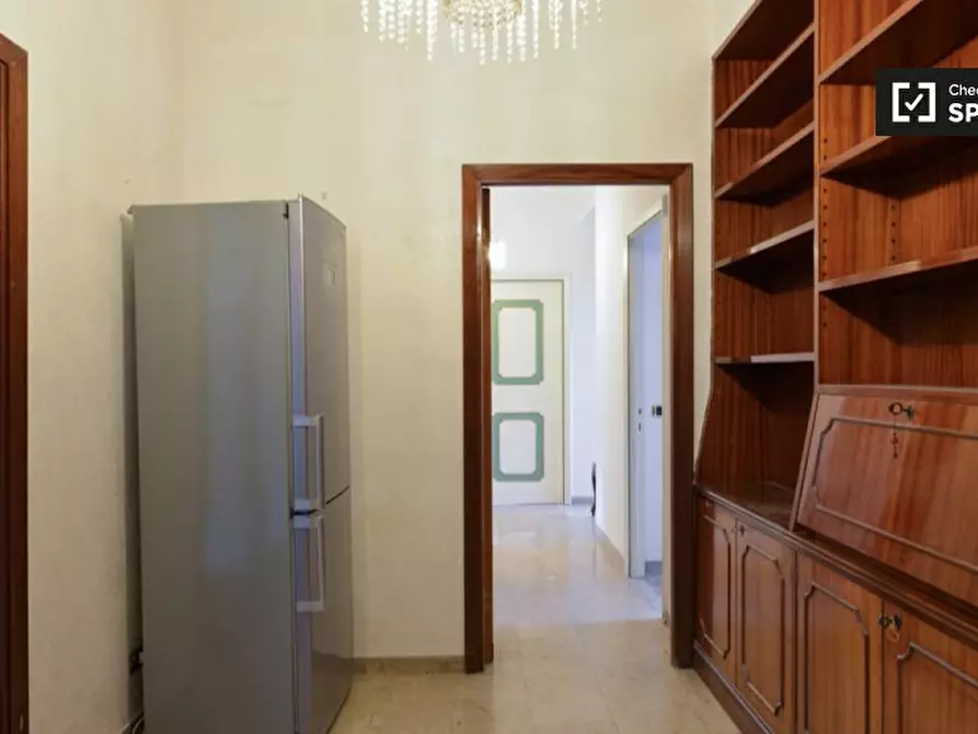 Immagine 8 di Camera condivisa in affitto  in Via Dodecaneso, 00144 Roma RM, Italy a Roma