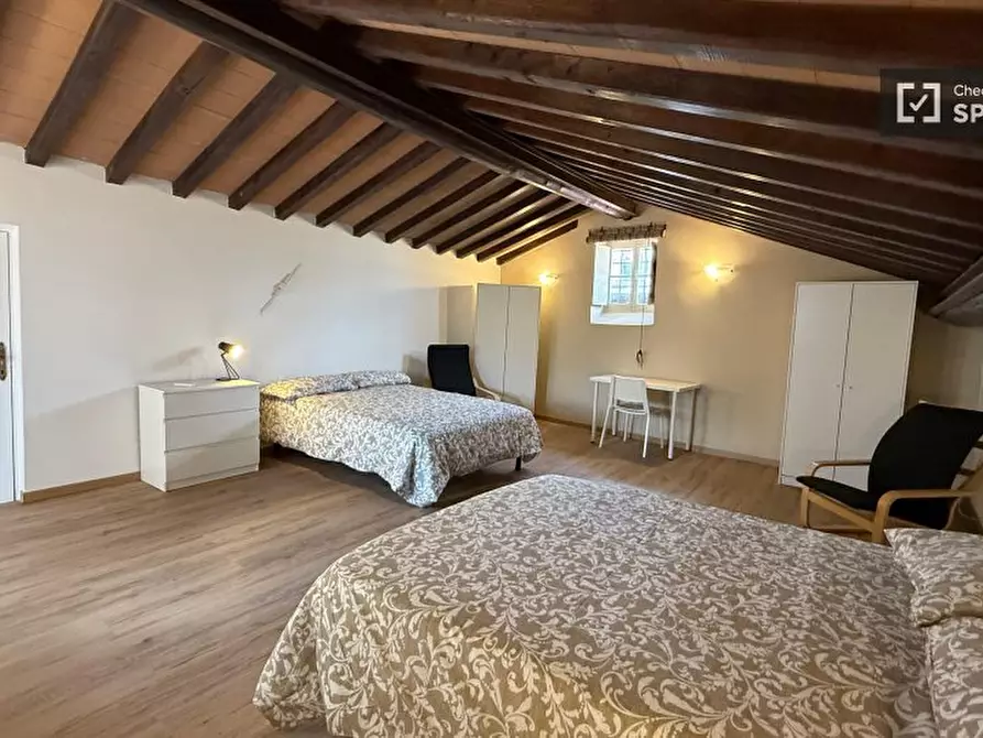 Immagine 2 di Camera condivisa in affitto  in P.za di Sant'Apollonia a Roma