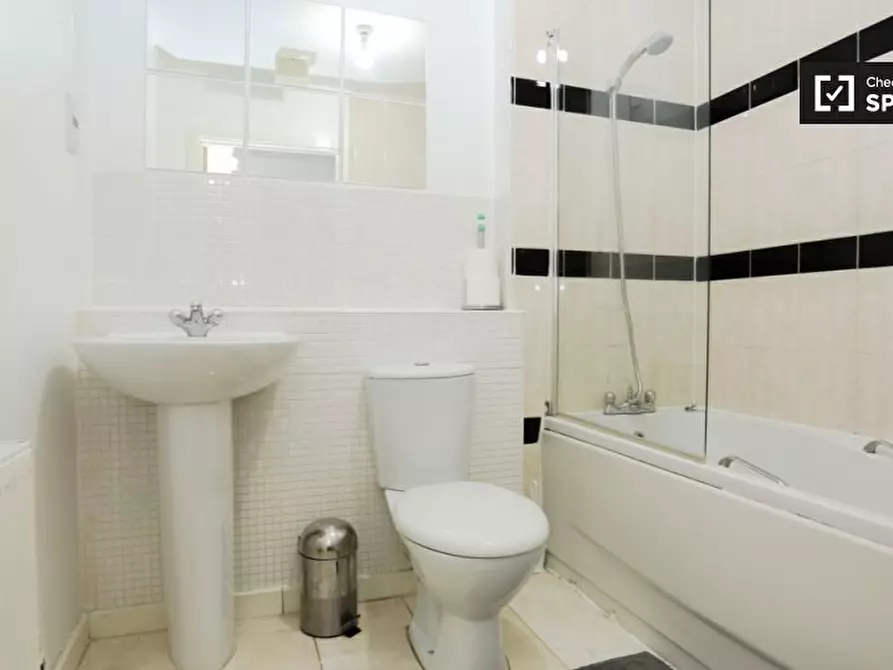 Immagine 13 di Appartamento in affitto  in Defence Cl a Eltham