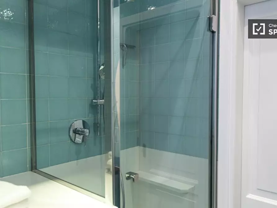 Immagine 16 di Appartamento in affitto  in Via Sebastiano Veniero a Roma