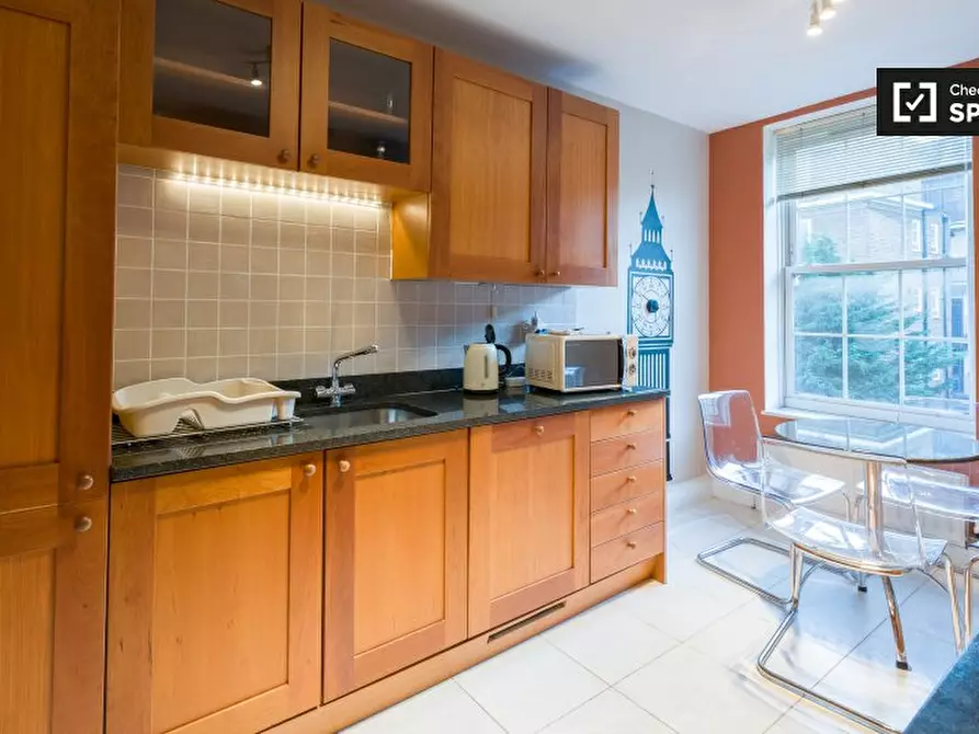 Immagine 9 di Appartamento in affitto  in Apartment 21 Strood House, Manciple Street a Camberwell