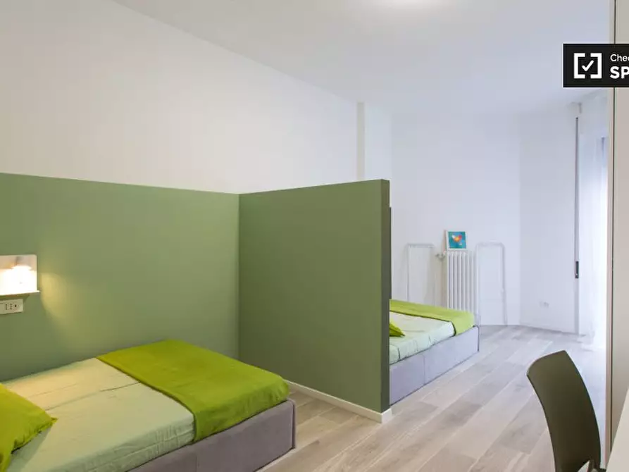 Immagine 3 di Camera condivisa in affitto  in Piazzale Siena a Milano