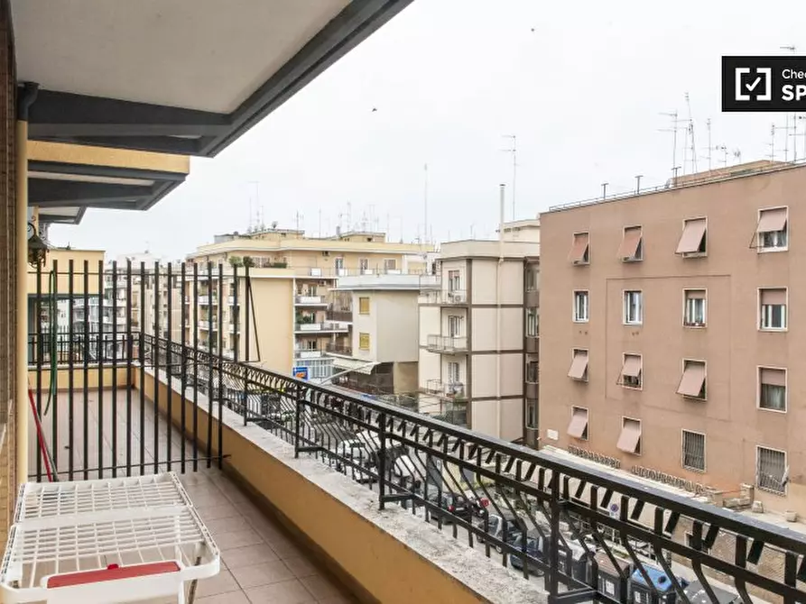 Immagine 16 di Ufficio in affitto  in Via della Balduina a Roma