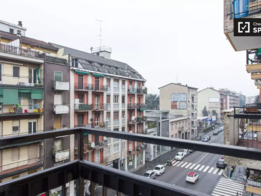 Immagine 5 di Camera condivisa in affitto  in Via Ronchi a Milano