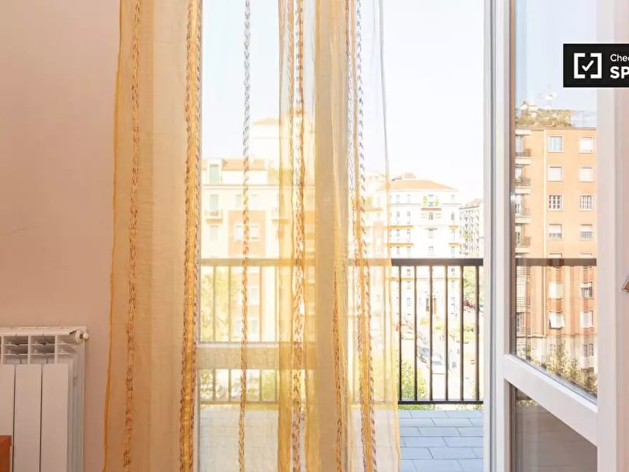 Immagine 6 di Camera condivisa in affitto  in Viale Papiniano a Milano