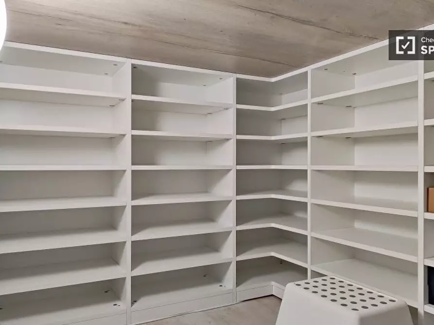 Immagine 14 di Ufficio in affitto  in Via Stromboli a Milano