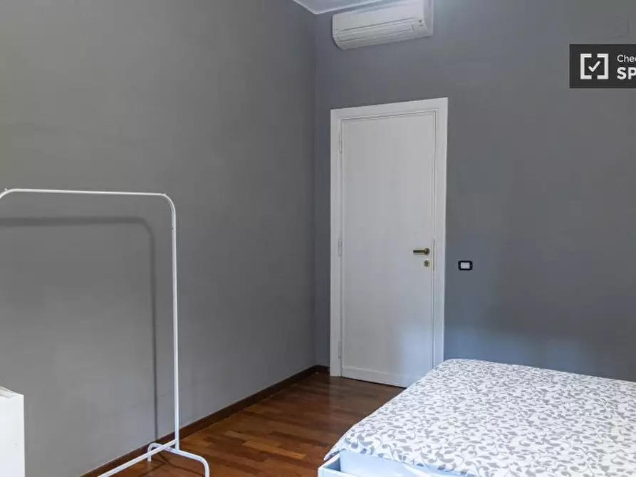 Immagine 4 di Camera condivisa in affitto  in Viale Parioli a Roma