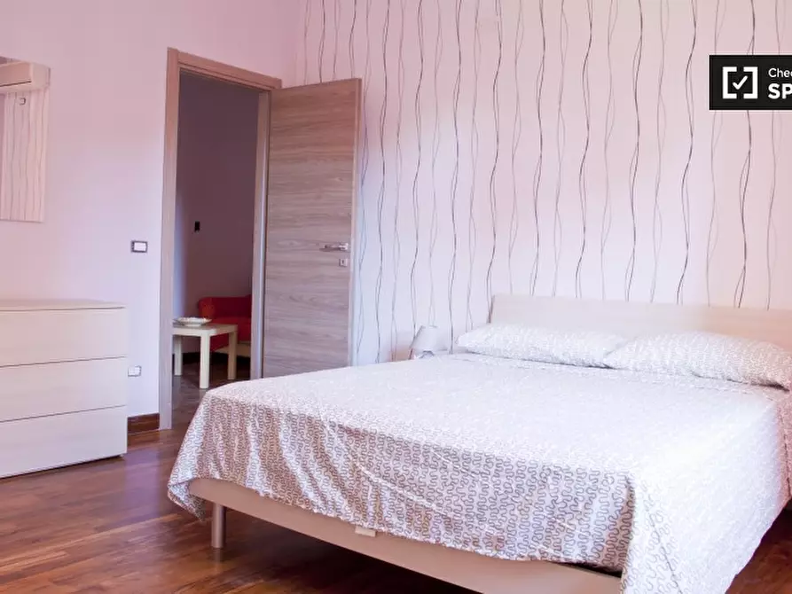 Immagine 16 di Camera condivisa in affitto  in Via Avegno a Roma