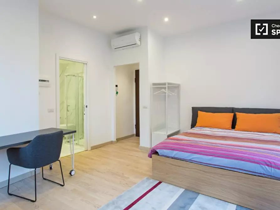 Immagine 5 di Ufficio in affitto  in Via Brusuglio a Milano