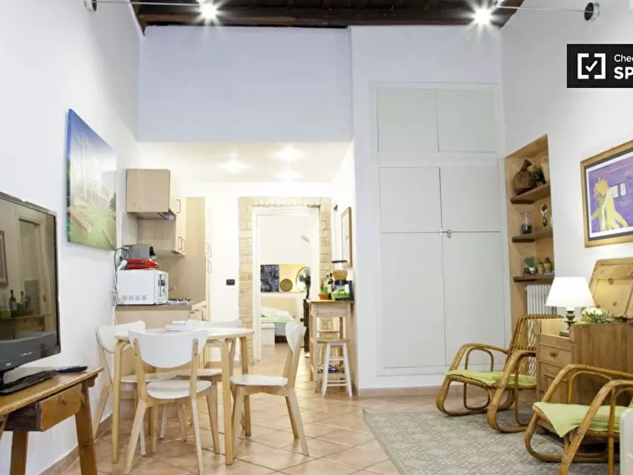 Immagine 12 di Appartamento in affitto  in Via di S. Martino Ai Monti a Roma