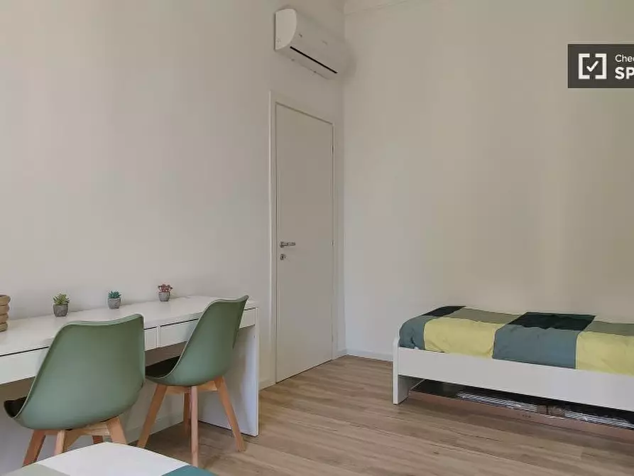 Immagine 15 di Appartamento in affitto  in Viale Carlo Espinasse a Milano