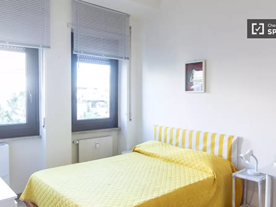 Immagine 1 di Ufficio in affitto  in Via Castelrosso a Roma