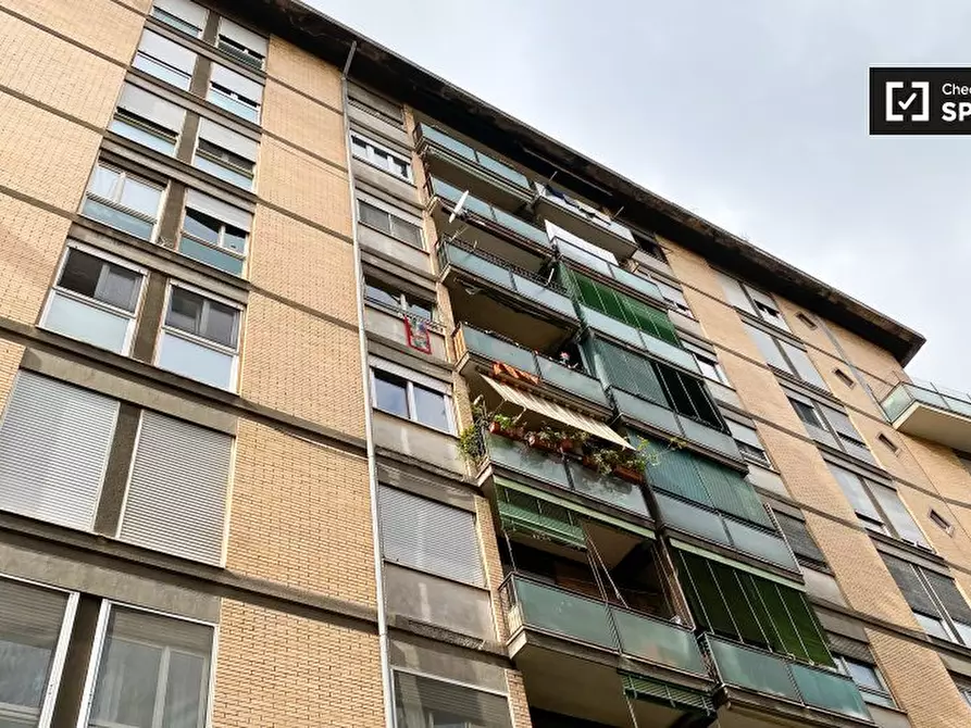 Immagine 15 di Camera condivisa in affitto  in Via Giovanni da Empoli a Roma