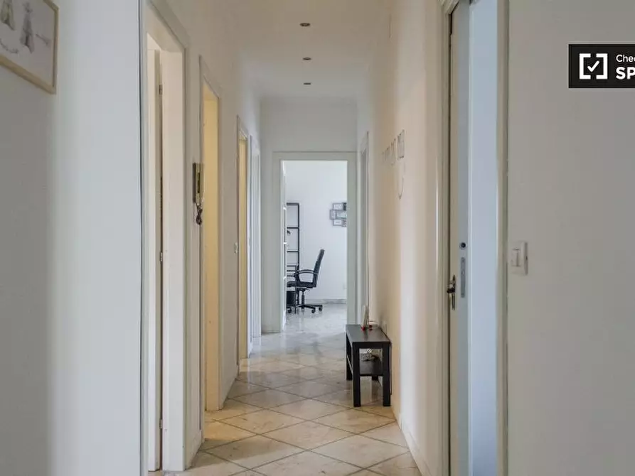 Immagine 11 di Camera condivisa in affitto  in Via Corrado Segre, 00146 Roma RM, Italy a Roma