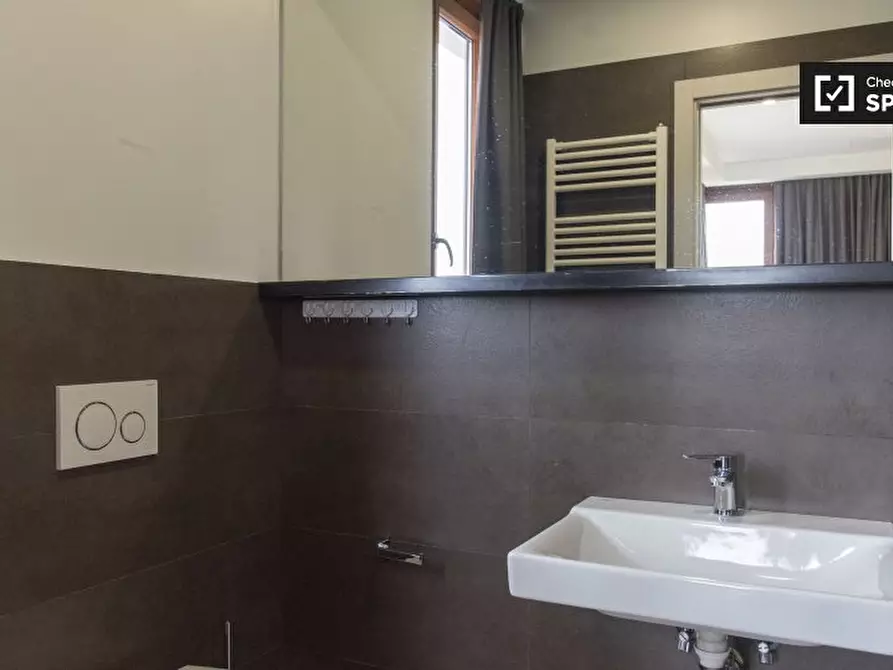 Immagine 14 di Appartamento in affitto  in Via di Acqua Bullicante a Roma