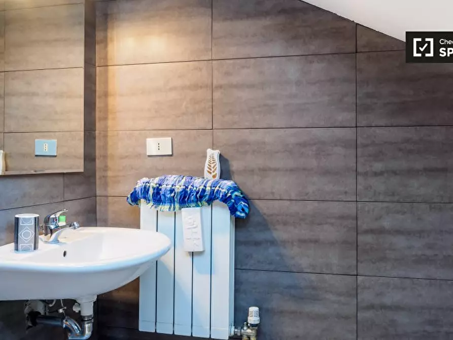 Immagine 15 di Ufficio in affitto  in Via Amerigo Vespucci a Buccinasco