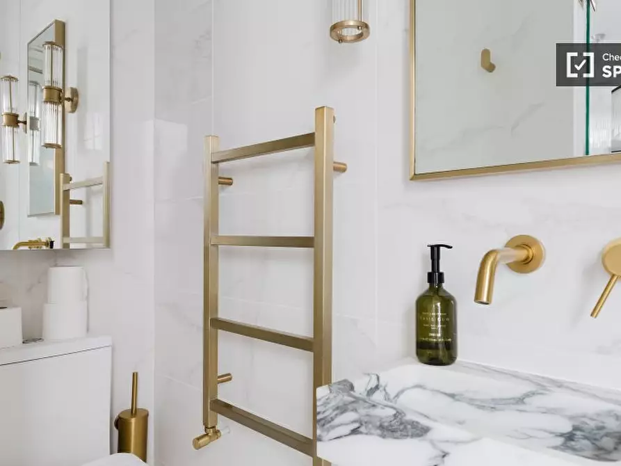 Immagine 8 di Appartamento in affitto  in Palace Gardens Terrace a Kensington