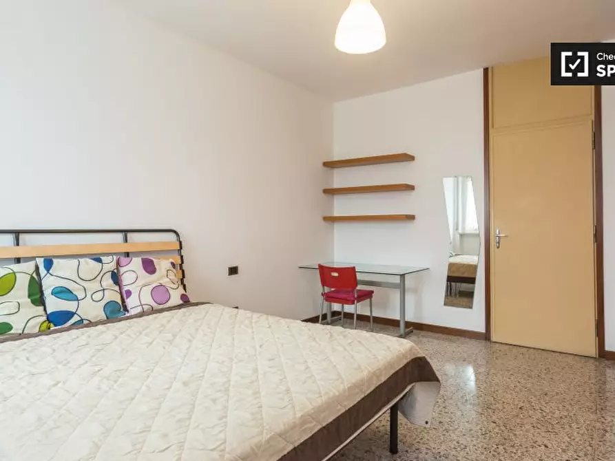 Immagine 4 di Camera condivisa in affitto  in Via Viterbo a Milano