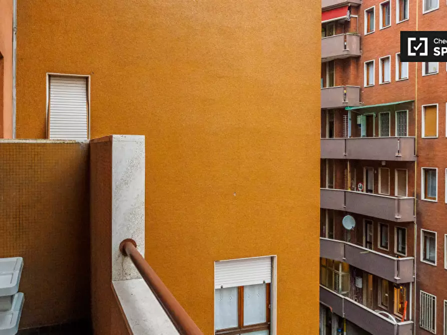 Immagine 10 di Camera condivisa in affitto  in Via Moisè Loria a Milano