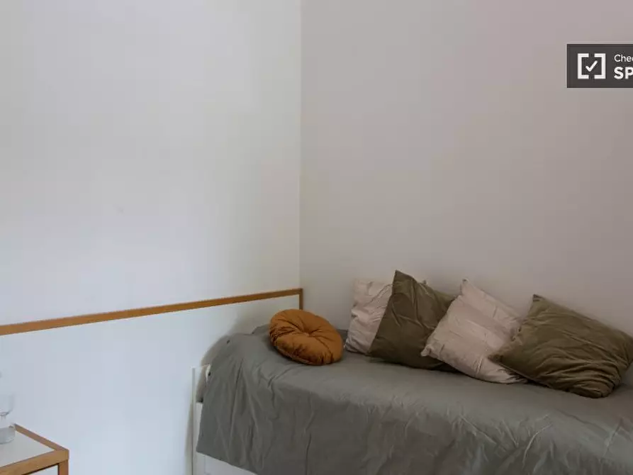 Immagine 5 di Ufficio in affitto  in Piazza Insubria a Milano