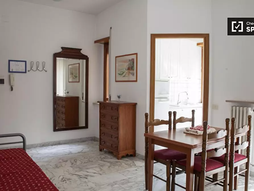 Immagine 5 di Appartamento in affitto  in Via della Balduina a Roma