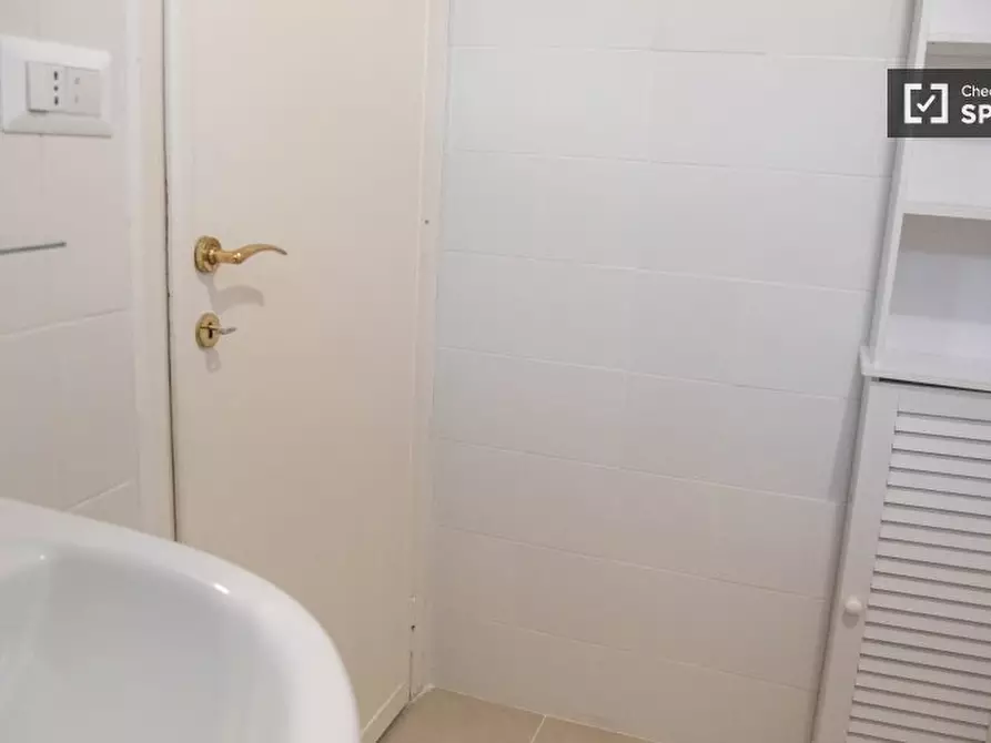 Immagine 13 di Appartamento in affitto  in Via degli Ortaggi a Roma