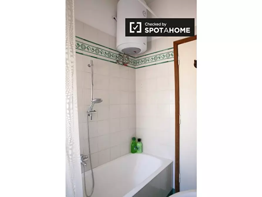 Immagine 9 di Appartamento in affitto  in Via di Villa Maggiorani a Roma