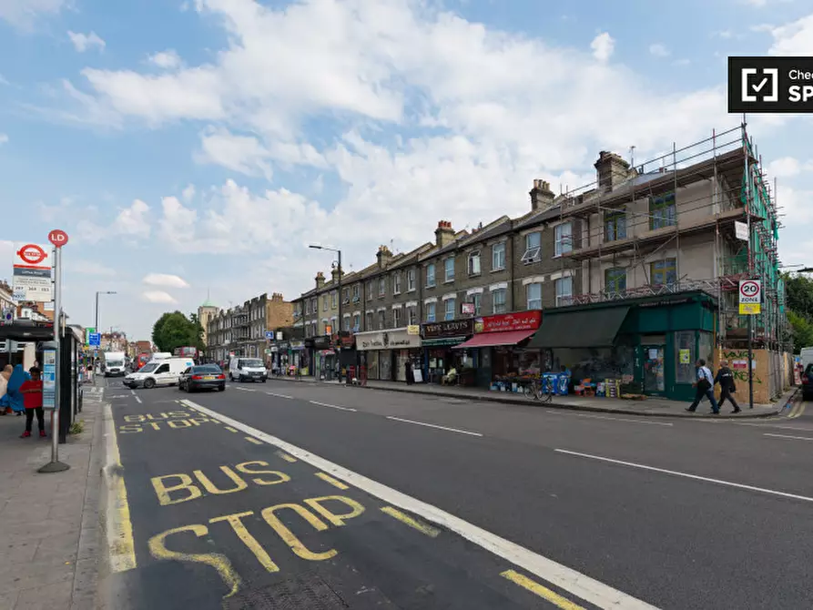 Immagine 10 di Camera condivisa in affitto  in Uxbridge Road a Hammersmith